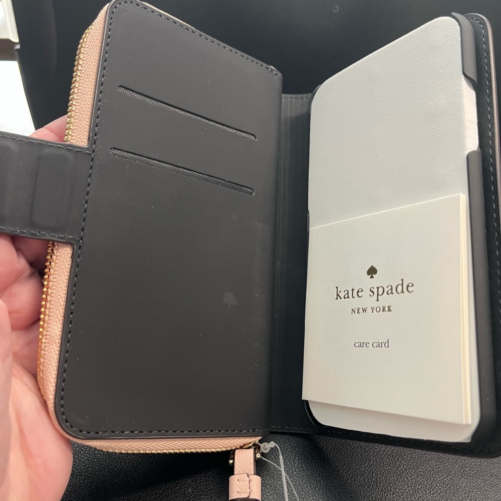 kate spade Pale Blush Zip-Around Wristlet Phone Case - NWT - iPhone X or XS - Picture 7 of 8